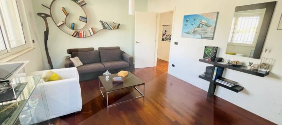 Вилла с 5 комнатами в Валенцано, Италия № 19980 18