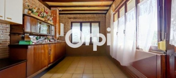 3 bedrooms House in Ruyaulcourt, France No. 314783 7