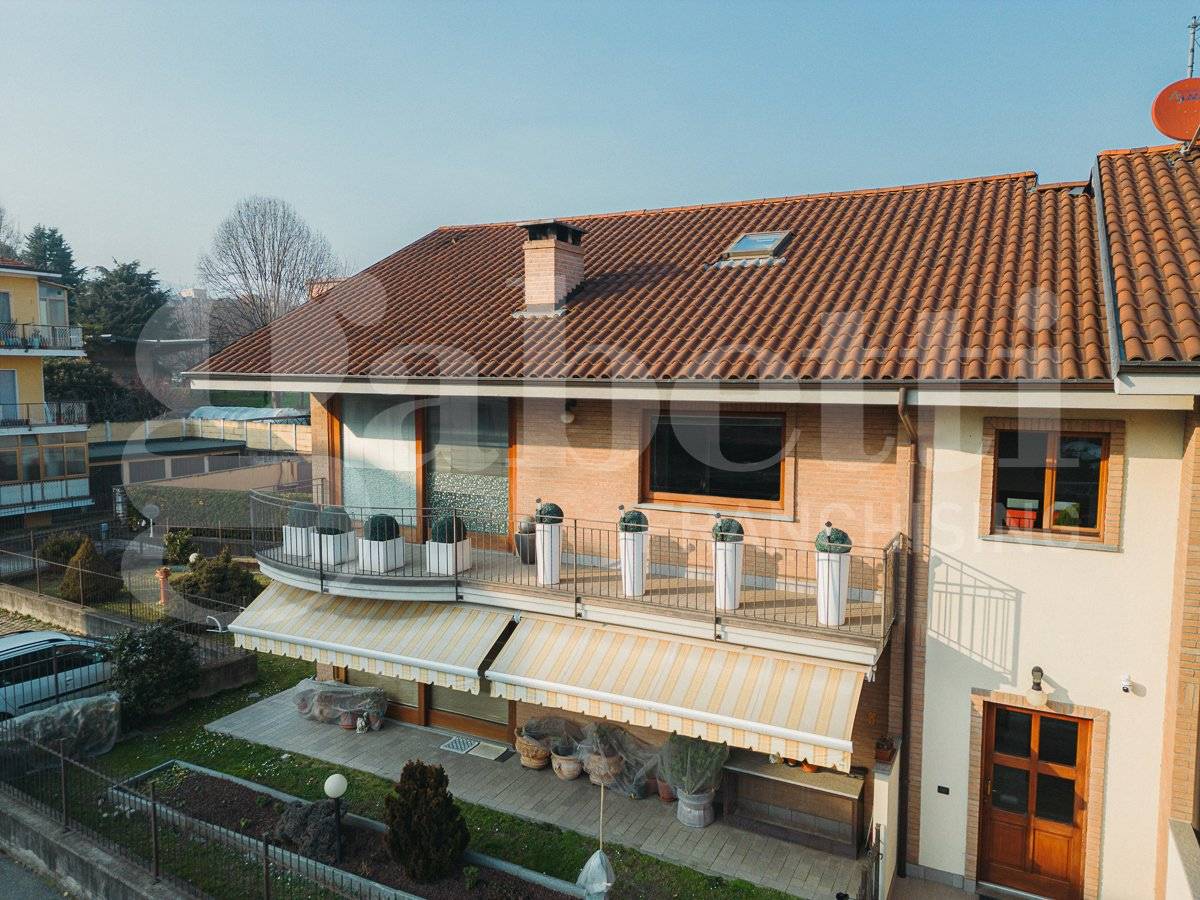 2 bedrooms Apartment in Pinerolo, Italy No. 196125