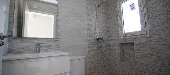 4 bedrooms Villa in Pinoso, Spain No. 14332 22