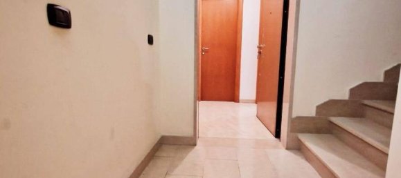 3 rooms Apartment in San Nicandro Garganico, Italy No. 117372 5