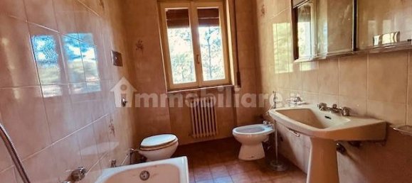 4 bedrooms Villa in Nembro, Italy No. 377416 3