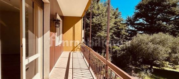 4 bedrooms Villa in Nembro, Italy No. 377416 11