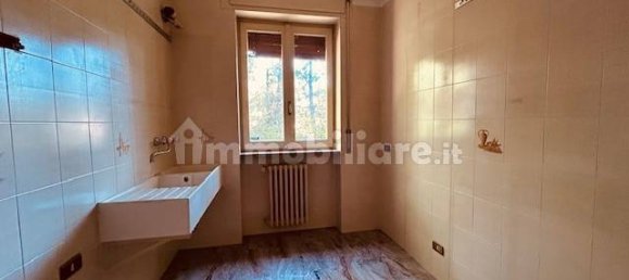 4 bedrooms Villa in Nembro, Italy No. 377416 16