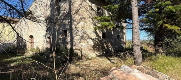 Casa de 7 divisões em Assisi, Italy N.º 292913 6