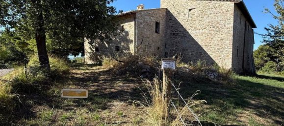 Casa de 7 divisões em Assisi, Italy N.º 292913 7