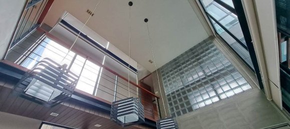 4 bedrooms Cafe / restaurant in Bangkok, Thailand No. 6429 8