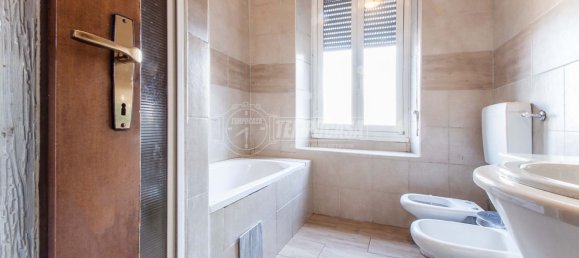 3 غرف نوم شقة في Lurago Marinone, Italy رقم 90779 18