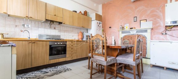 3 غرف نوم شقة في Lurago Marinone, Italy رقم 90779 2