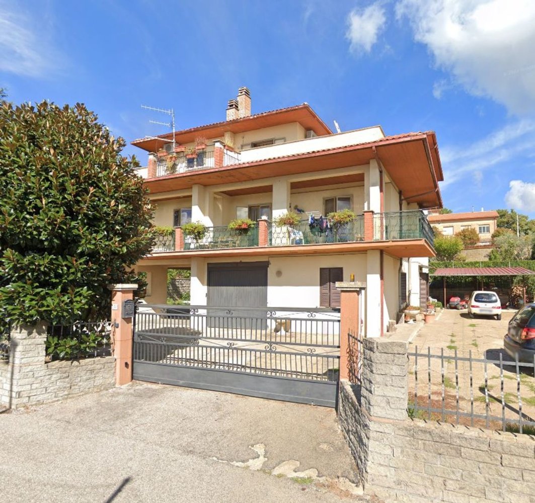 3 rooms Apartment in Montefiascone, Italy No. 286744