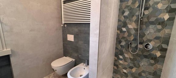 Villa de 5 habitaciónes en Gorle, Italy No. 22230 50