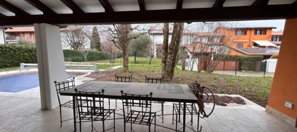 Villa de 5 habitaciónes en Gorle, Italy No. 22230 15