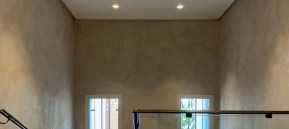 Villa de 5 habitaciónes en Gorle, Italy No. 22230 30