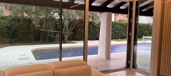 Villa de 5 habitaciónes en Gorle, Italy No. 22230 7