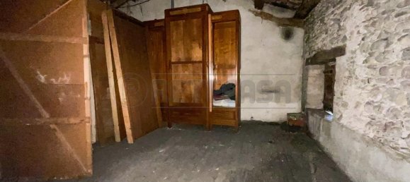 Casa de 8 habitaciónes en Udine, Italy No. 65643 20