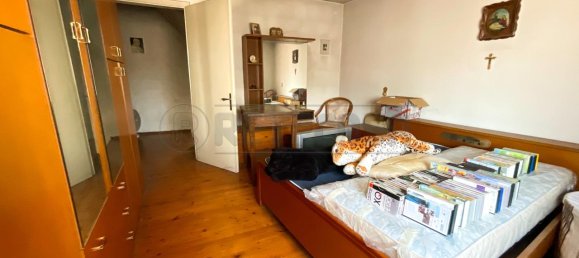 Casa de 8 habitaciónes en Udine, Italy No. 65643 18