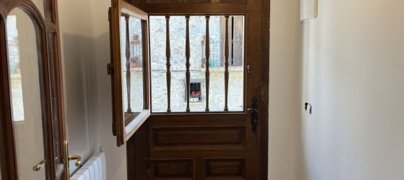 3 bedrooms House in Huesca, Spain No. 162549 9