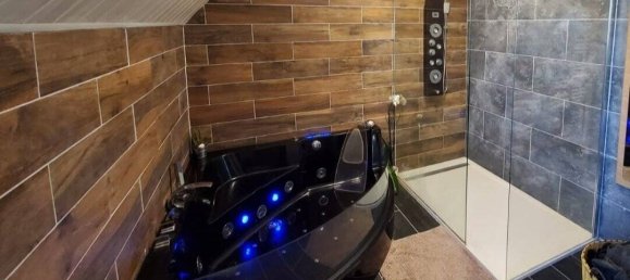 3 bedrooms House in Conflans-Sainte-Honorine, France No. 326550 13