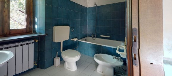 1 bedroom House in Fabbriche di Vergemoli, Italy No. 233361 15