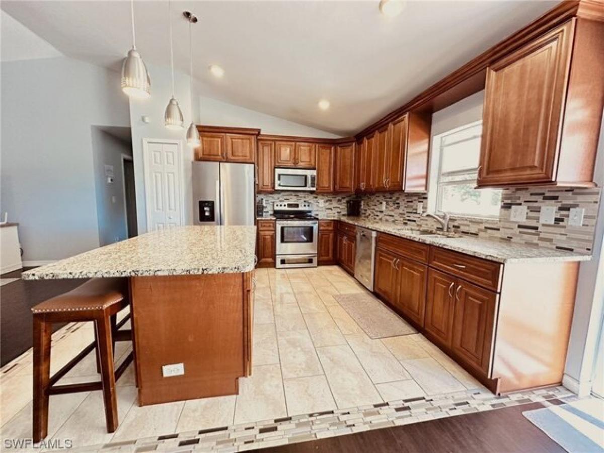 3 bedrooms House in Cape Coral, USA No. 395298