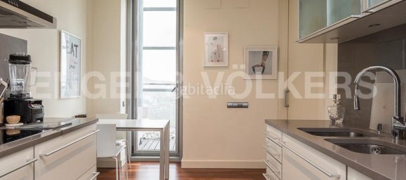 3 bedrooms Penthouse in Sant Marti, Spain No. 19252 12