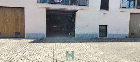 4 rooms Apartment in Moretta, Italy No. 125045 24