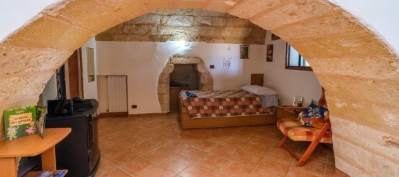 4 Schlafzimmer Villa in Sannicola, Italy, Nr. 231380 11