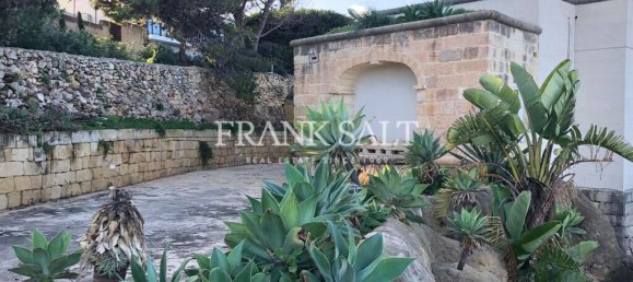 4 bedrooms Bungalow in Bahar ic-Caghaq, Malta No. 6722 30