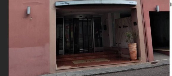 Коммерческая недвижимость 4051м² в Саннадзаро де Бургонди, Италия № 290337 8