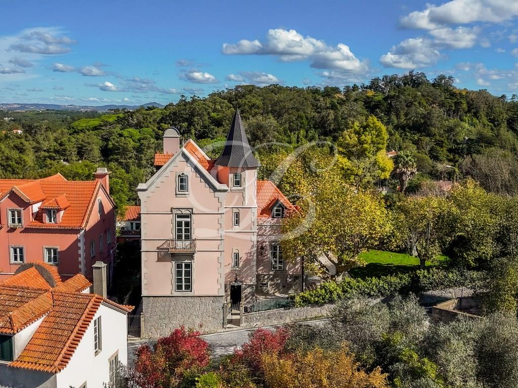 5 bedrooms Castles in Sintra, Portugal No. 126045