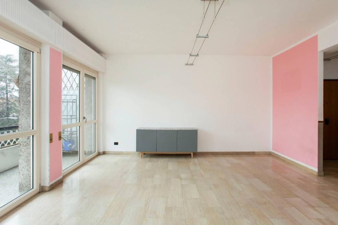 4غرفة شقة في Gallarate, Italy رقم 25747