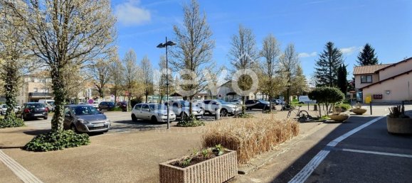 Propriété commerciale à Mionnay, France 53m² No. 194358 3