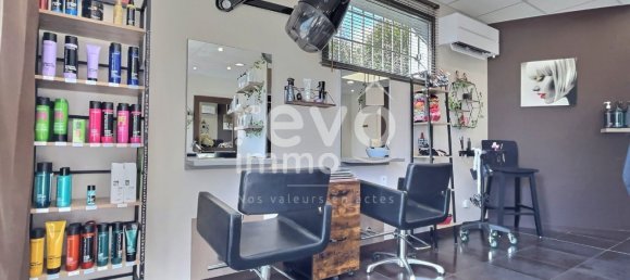 Propriété commerciale à Mionnay, France 53m² No. 194358 6