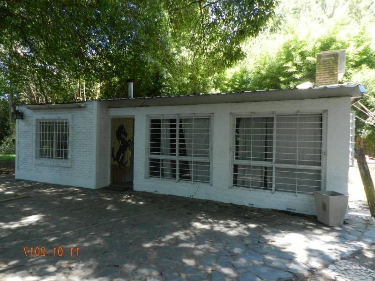 4 bedrooms House in Escobar, Argentina No. 63784