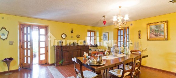 4 bedrooms Villa in Pianella, Italy No. 62194 13