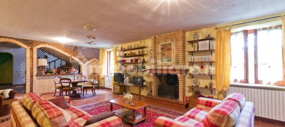 4 bedrooms Villa in Pianella, Italy No. 62194 15