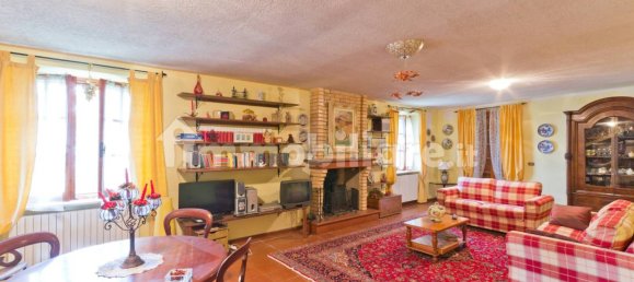 4 bedrooms Villa in Pianella, Italy No. 62194 14