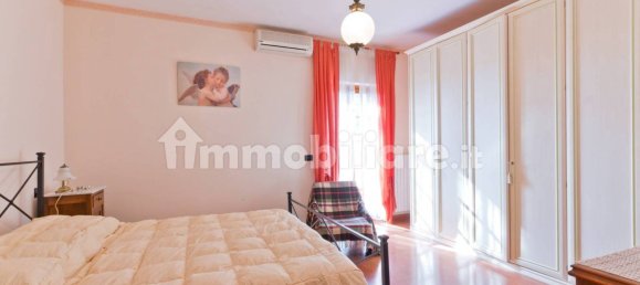 4 bedrooms Villa in Pianella, Italy No. 62194 29