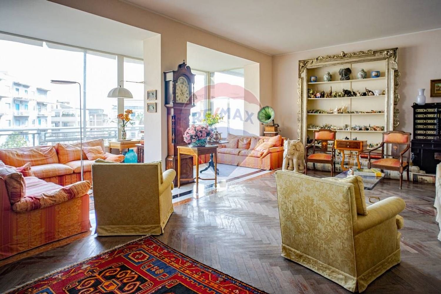 8 bedrooms Apartment in Catania, Italy No. 324570