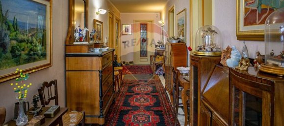 8 bedrooms Apartment in Catania, Italy No. 324570 7