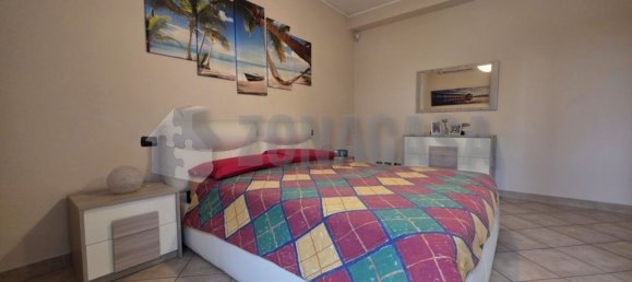 3-salle Appartement à Lonate Ceppino, Italy No. 334200 15