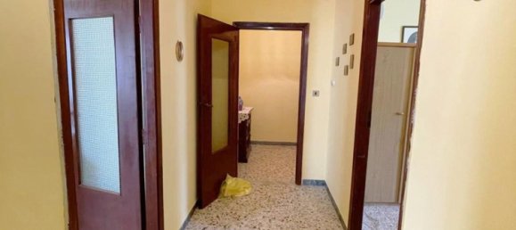 Квартира с 5 комнатами в Сассари, Италия № 305875 22