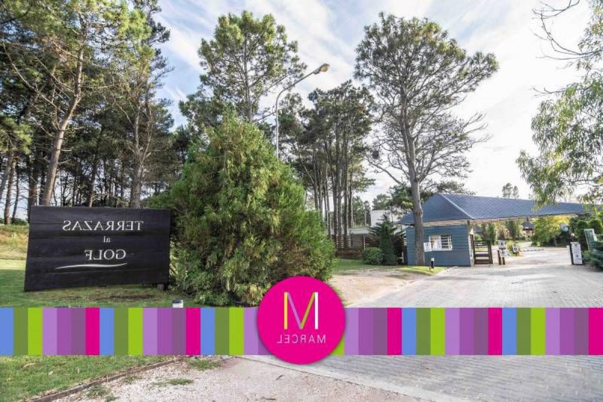 2 bedrooms Apartment in Mar del Plata, Argentina No. 87580