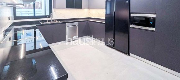 4 chambres Villa à Umm Suqeim, UAE No. 99870 6