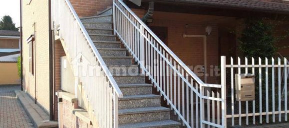 3 bedrooms Apartment in Alessandria, Italy No. 109686 3