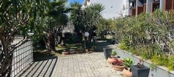 Villa de 3 dormitorios en Alba Adriatica, Italy No. 166963 9