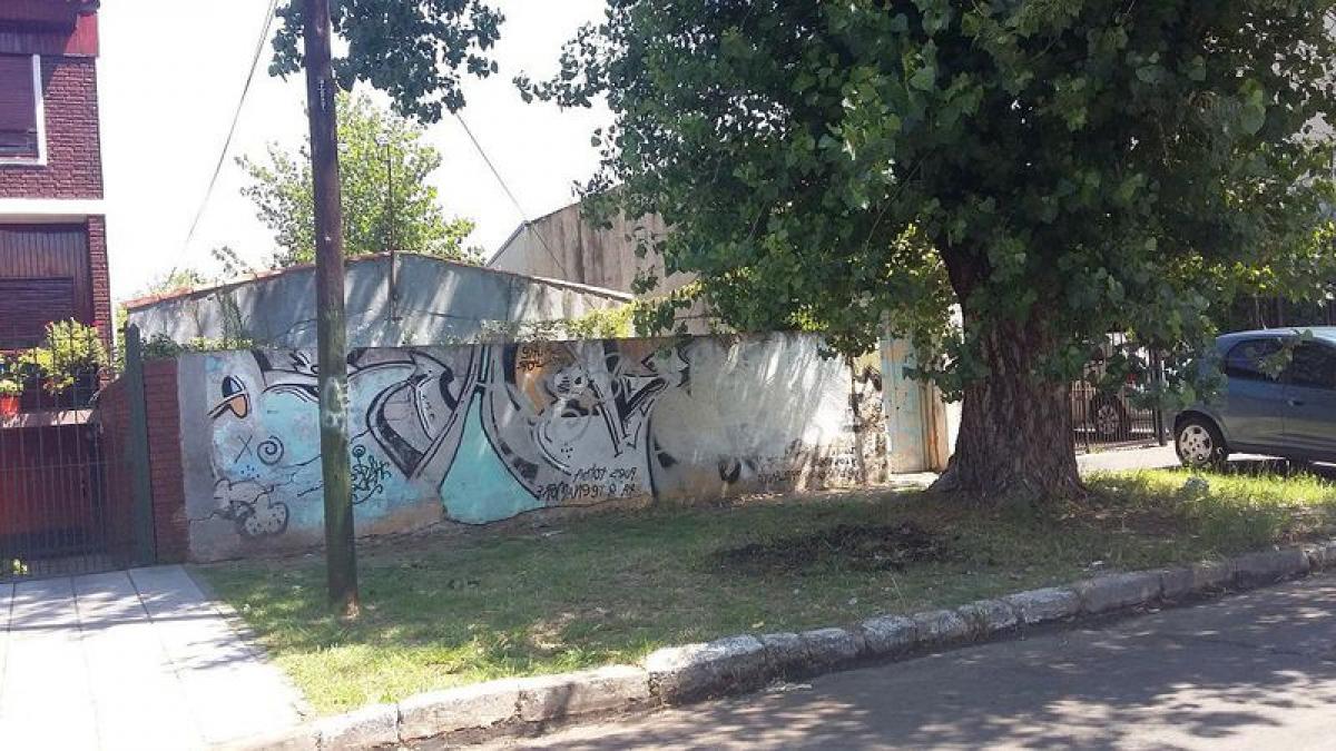 Grundstück in Lomas de Zamora, Argentina, Nr. 34345