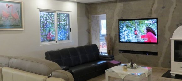 4 bedrooms House in Daya Vieja, Spain No. 185214 43