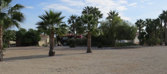 4 bedrooms House in Daya Vieja, Spain No. 185214 13