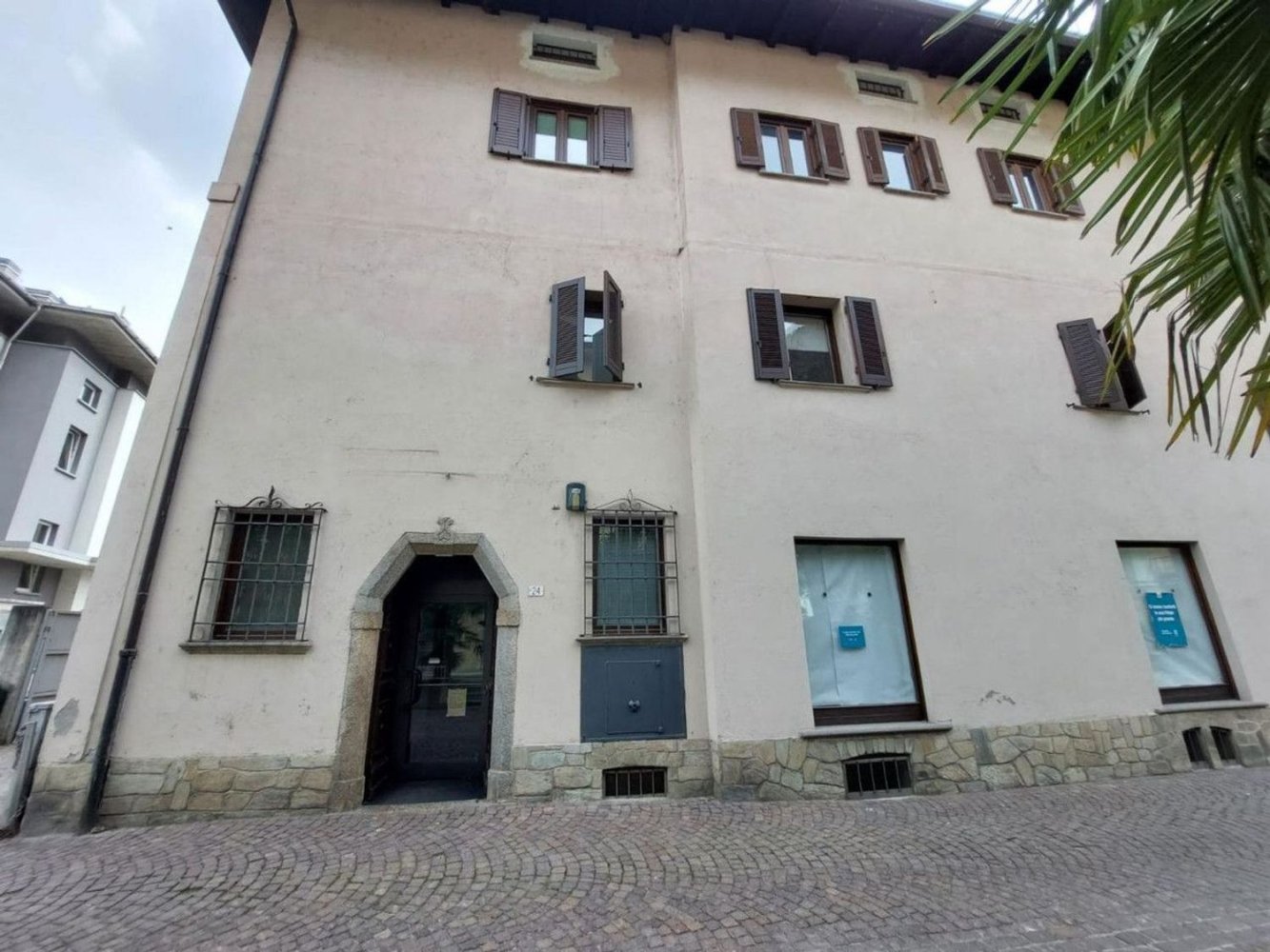 Escritório em Villa di Tirano, Italy 152 m² N.º 130238